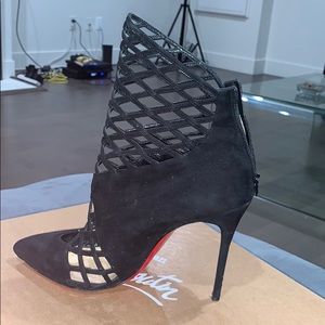 Christian Louboutin MRS BOUGKIONE 100 SUEDE